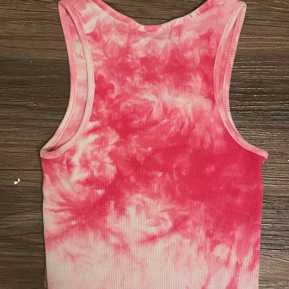 Tank Top Set - Picture 2 of 6